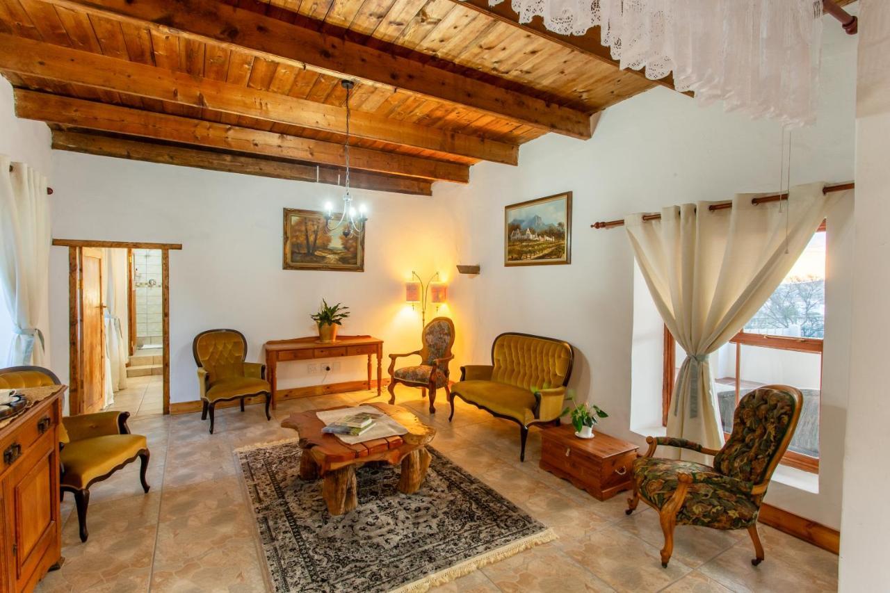 Ravenscliff White House Villa Oudtshoorn Exterior photo