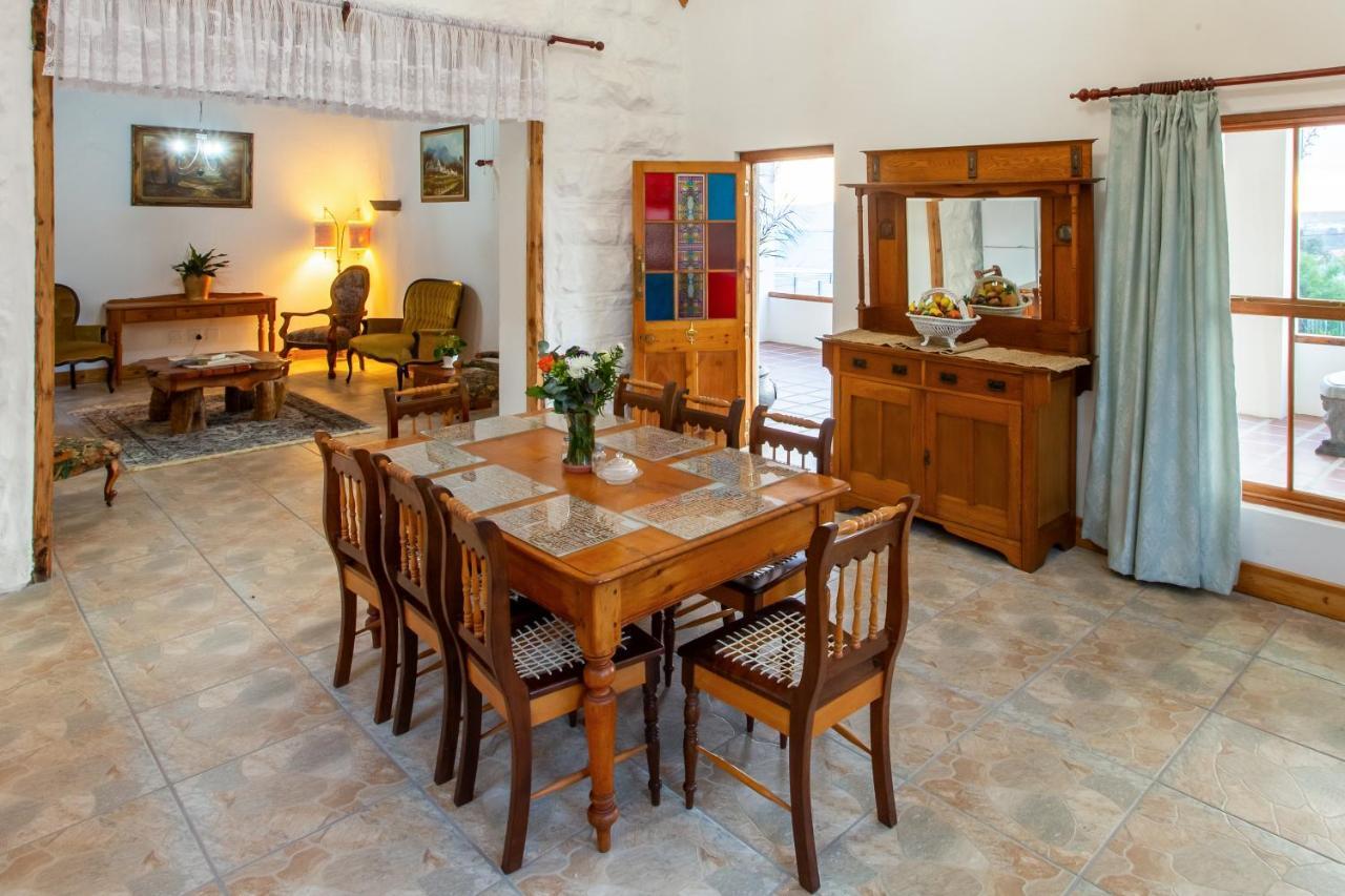Ravenscliff White House Villa Oudtshoorn Exterior photo