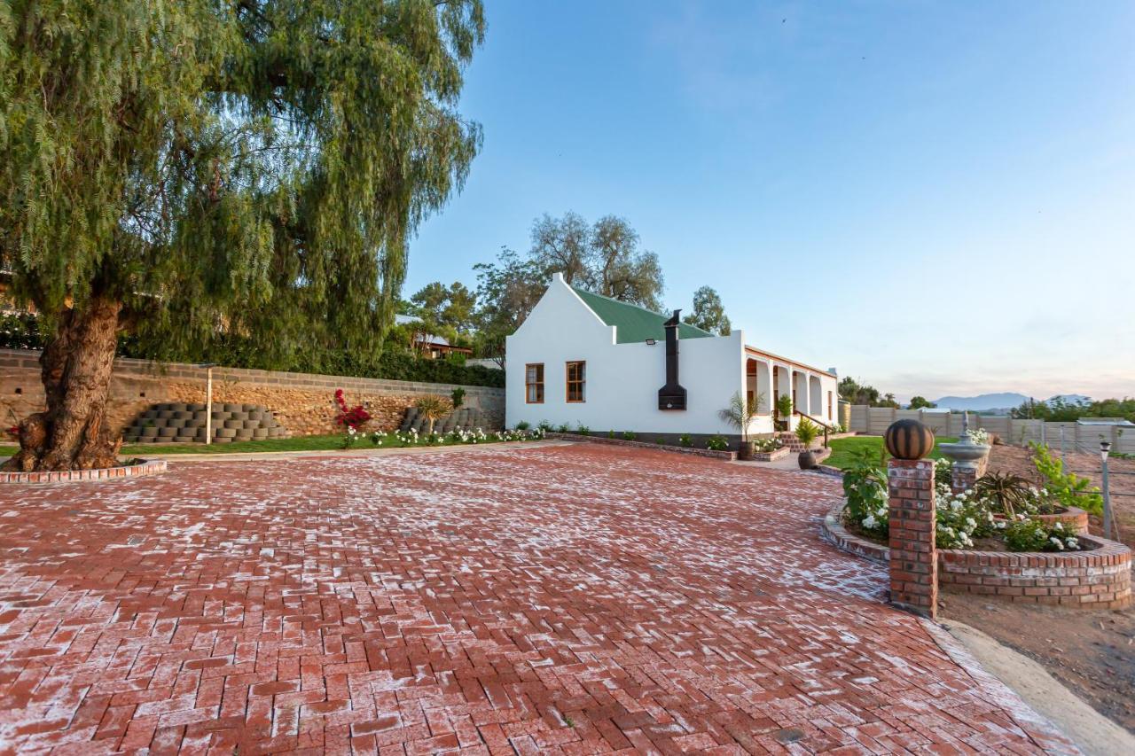 Ravenscliff White House Villa Oudtshoorn Exterior photo